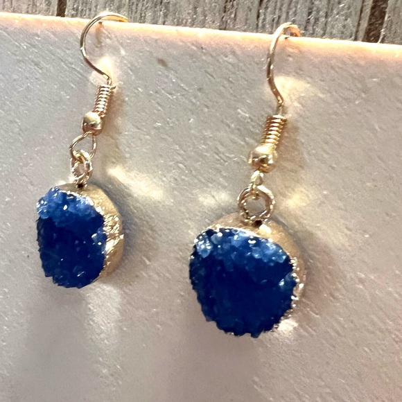 Stone Hook Drop Earring Round Circle Natural Quartz Geode Crystal Jewelry - Picture 3 of 6